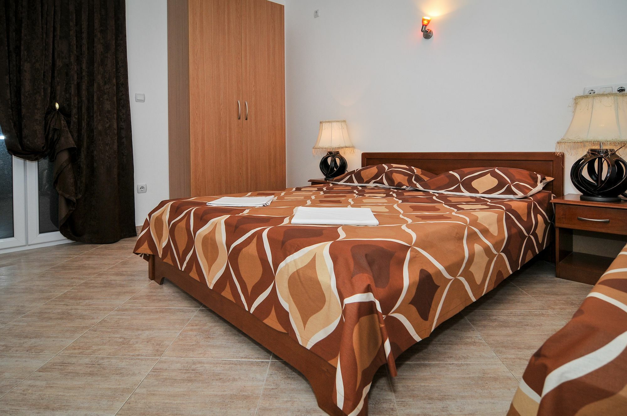 Apartments Samardzic ティヴァト エクステリア 写真